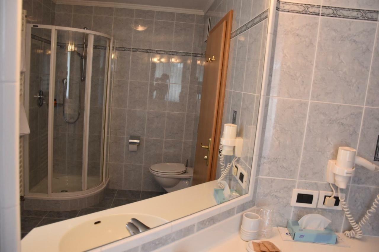 Bed and Breakfast Garni Haus Tyrol Kurfar Exterior foto
